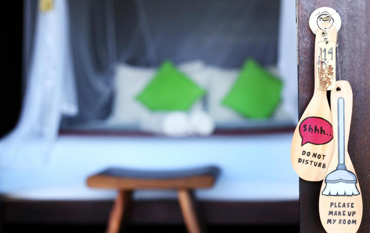 Poh Manis Lembongan Hotel Nusa Lembongan Eksteriør billede